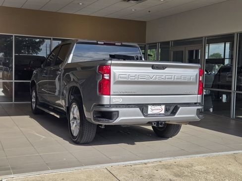 Used 2023 Chevrolet Silverado 1500 Custom RWD image 5