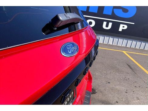 Used 2025 Ford Explorer ST AWD/4WD image 34