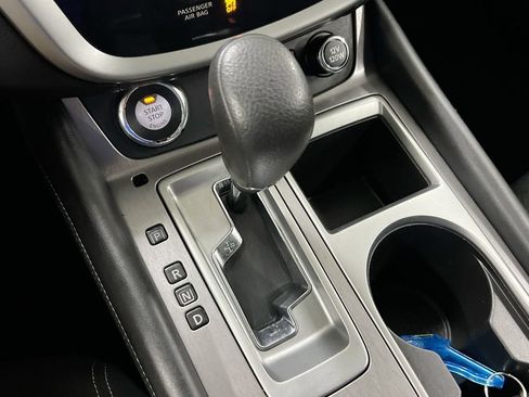 Used 2019 Nissan Murano S FWD image 16