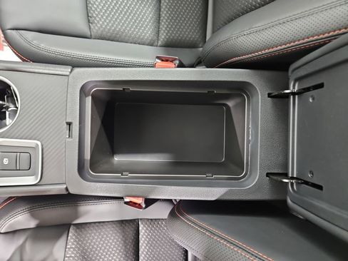 New 2026 Nissan Altima 2.5 SR AWD/4WD image 26