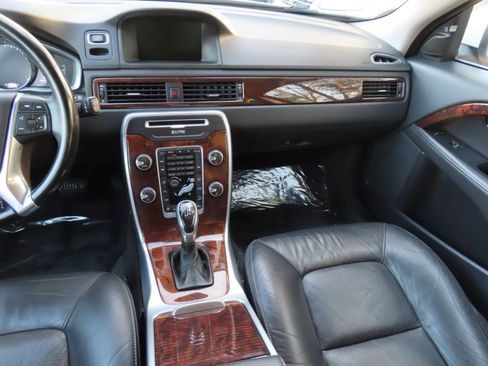 Used 2015 Volvo XC70 T6 Platinum image 10