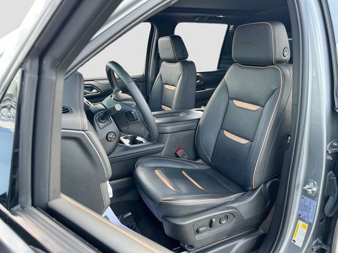 Used 2023 GMC Yukon AT4 AWD/4WD image 22