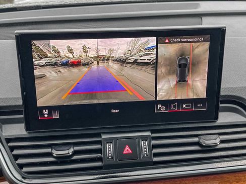 Used 2023 Audi Q5 2.0T Prestige image 23