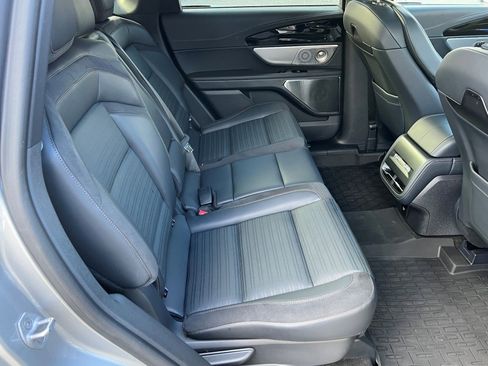 Used 2024 Lincoln Nautilus Reserve w/ Equipment Group 203A image 16