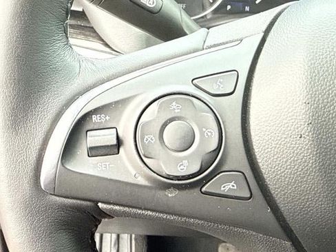 Used 2021 Buick Enclave Avenir w/ Avenir Technology Package AWD/4WD image 25