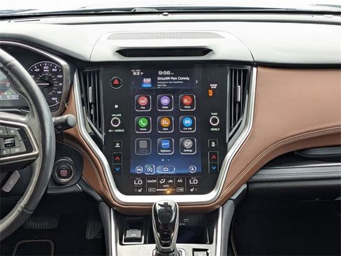 Used 2022 Subaru Outback Touring XT image 18