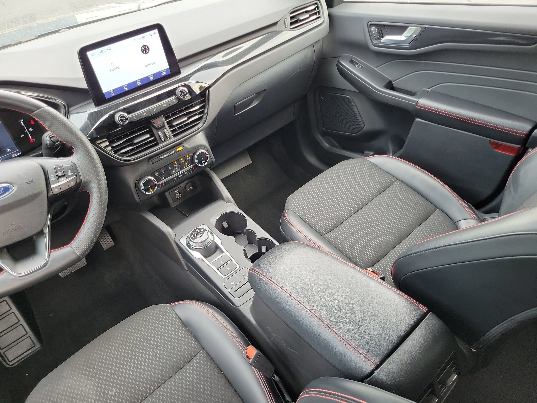Used 2025 Ford Escape ST-Line Select AWD/4WD image 27
