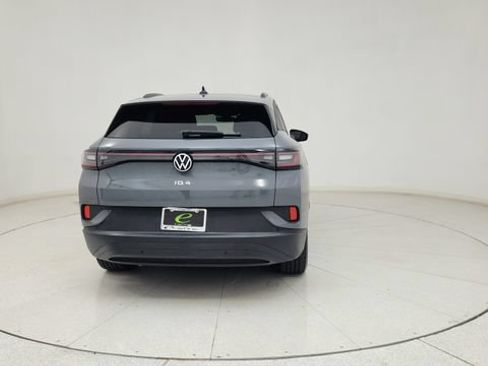 Used 2024 Volkswagen ID.4 2WD image 9