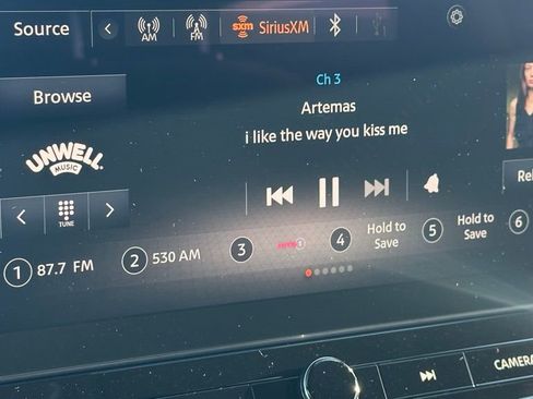 New 2025 Nissan Altima 2.5 SV w/ SV Special Edition Package image 32