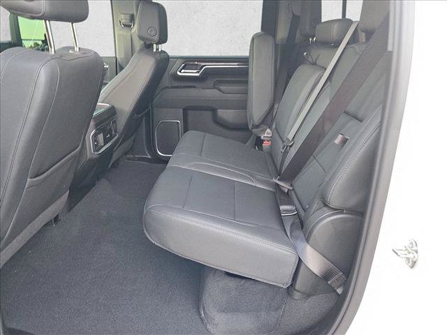 Used 2026 Chevrolet Silverado 2500 LTZ w/ LTZ Premium Package AWD/4WD image 19