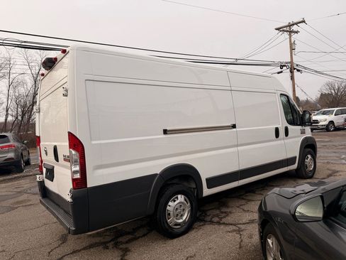 Used 2017 RAM ProMaster 3500 w/ Premium Appearance Group image 7
