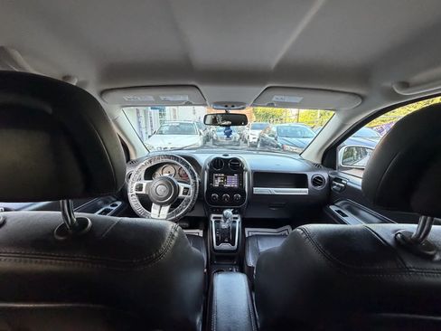 Used 2016 Jeep Compass Latitude AWD/4WD image 39