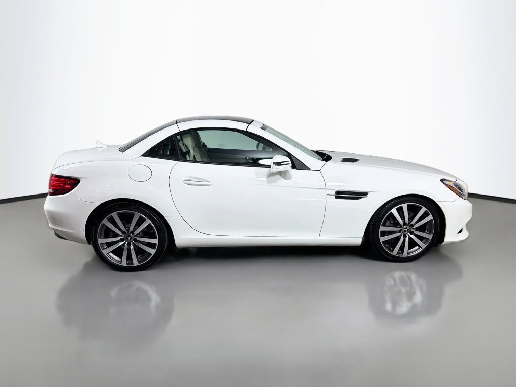 Used 2020 Mercedes-Benz SLC 300 w/ Premium Package image 4