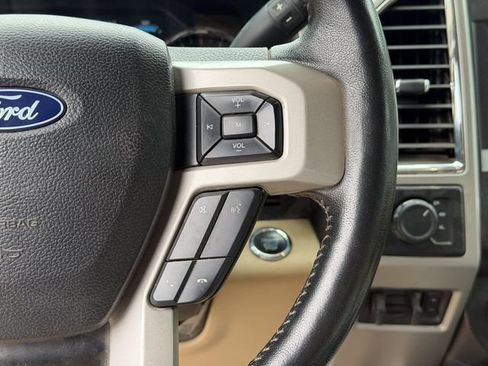 Used 2018 Ford F250 Lariat w/ Lariat Ultimate Package AWD/4WD image 9