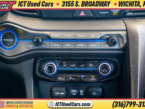 Used 2019 Hyundai Veloster 2.0 FWD image 22