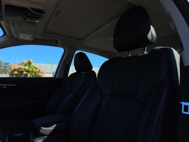 Used 2023 Subaru Legacy Limited AWD/4WD image 9