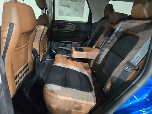 New 2025 Ford Bronco Sport Outer Banks w/ Outer Banks Tech Package+ AWD/4WD image 32