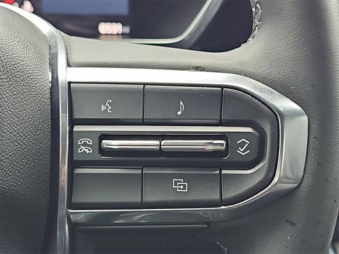 Certified 2024 GMC Canyon Elevation w/ Elevation Premium Package image 22