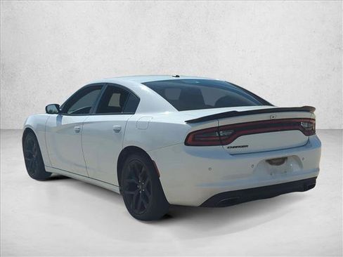 Used 2021 Dodge Charger SXT w/ Blacktop Package image 7