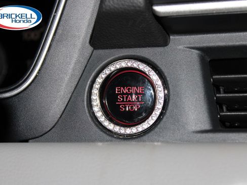 Used 2023 Honda Pilot Touring image 35
