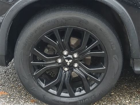 Used 2018 Mitsubishi Outlander Sport LE image 21