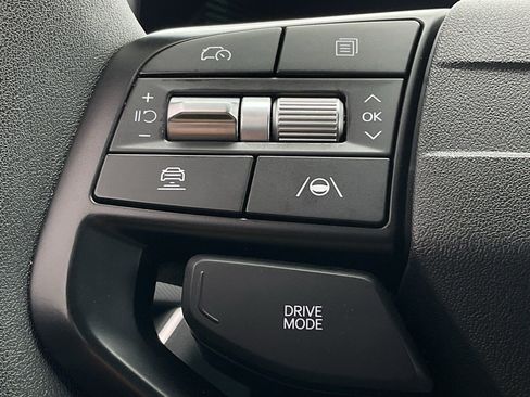 Used 2025 Kia K4 LXS image 23