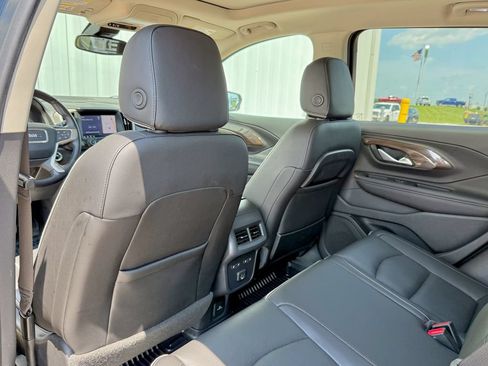 Used 2020 GMC Terrain Denali w/ Denali Premium Package AWD/4WD image 13