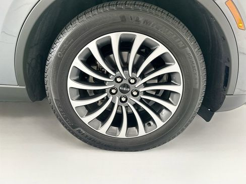 Used 2023 Lincoln Aviator Reserve w/ Elements Package Plus RWD image 31
