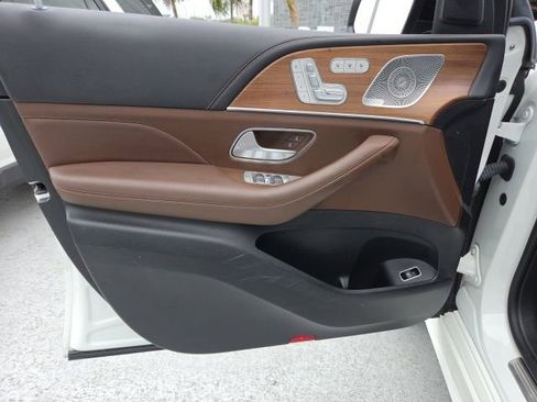 Used 2024 Mercedes-Benz GLE 53 AMG 4MATIC Coupe image 29