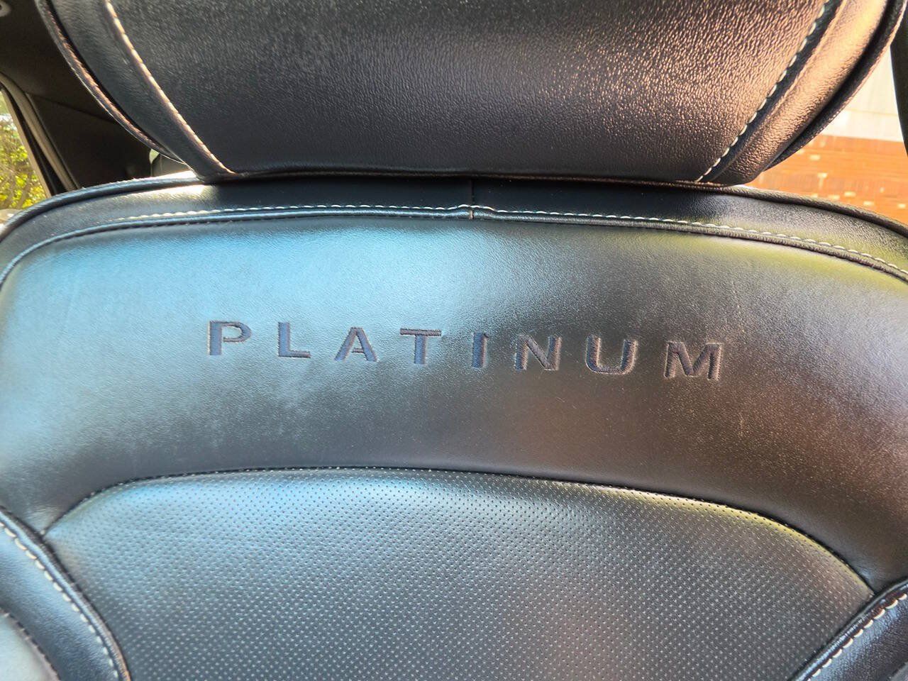 Used 2016 Ford Explorer Platinum AWD/4WD image 24