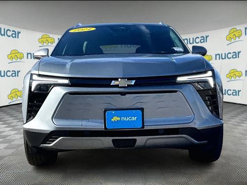 Used 2024 Chevrolet Blazer EV LT image 2