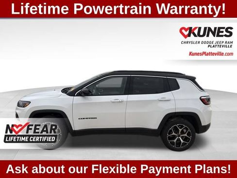 Used 2026 Jeep Compass Limited AWD/4WD image 7