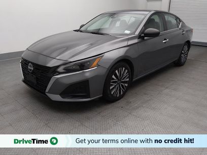 Used 2024 Nissan Altima 2.5 SV