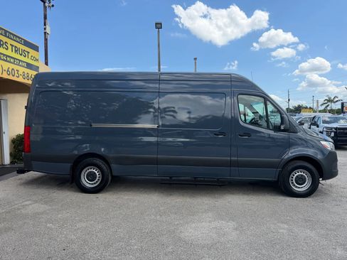 Used 2019 Mercedes-Benz Sprinter 170 image 7