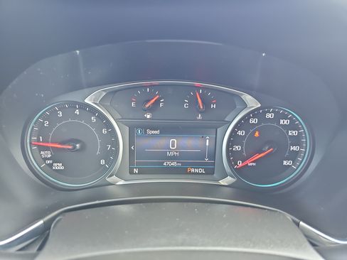 Used 2020 Chevrolet Equinox LT FWD image 27