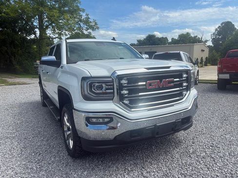 Used 2018 GMC Sierra 1500 SLT AWD/4WD image 9