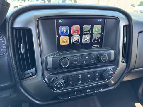 Used 2019 Chevrolet Silverado 1500 LT AWD/4WD image 29