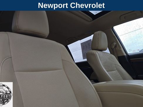 Used 2017 Toyota Highlander Limited w/ Protection Package #3 image 19