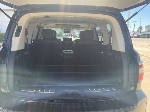 Used 2024 Nissan Armada Platinum w/ Captain's Chairs Package image 16