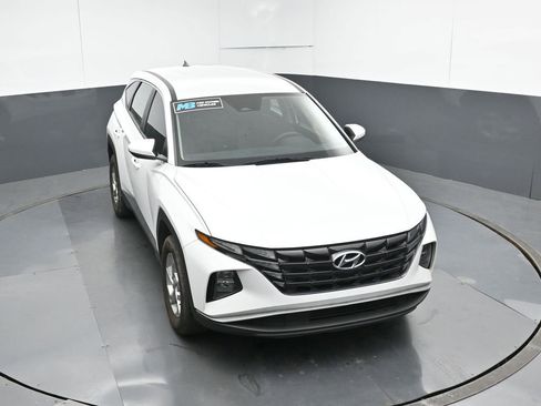 Used 2024 Hyundai Tucson SE image 55