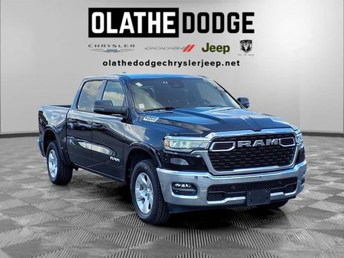 Certified 2025 RAM 1500 Big Horn AWD/4WD image 28