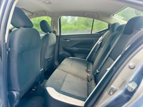 Used 2021 Nissan Versa SV image 13