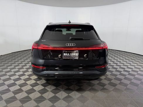 Used 2024 Audi Q8 e-tron Premium Plus w/ Premium Plus Package AWD/4WD image 9