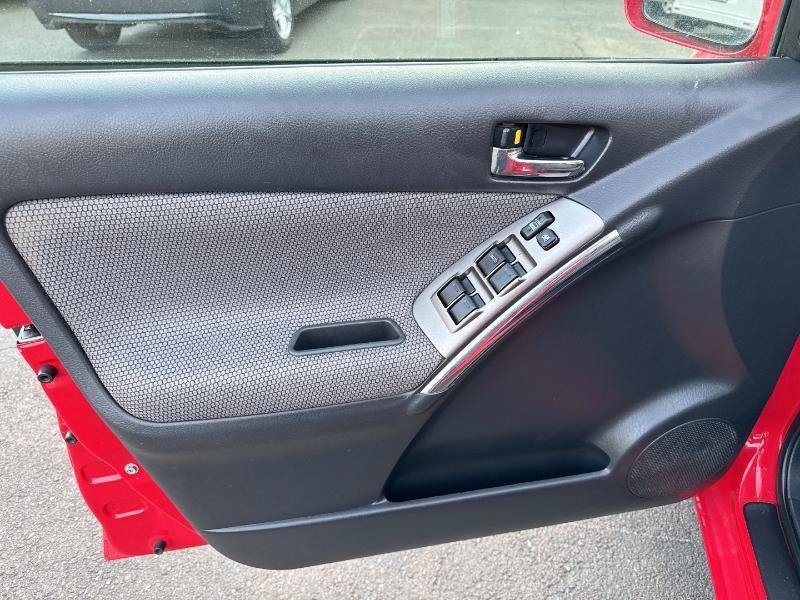 Used 2007 Toyota Matrix FWD image 11