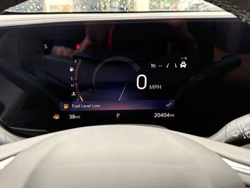 Certified 2025 Buick Encore GX Sport Touring image 5