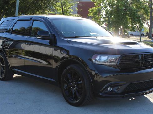 Used 2017 Dodge Durango R/T w/ Blacktop Package image 7