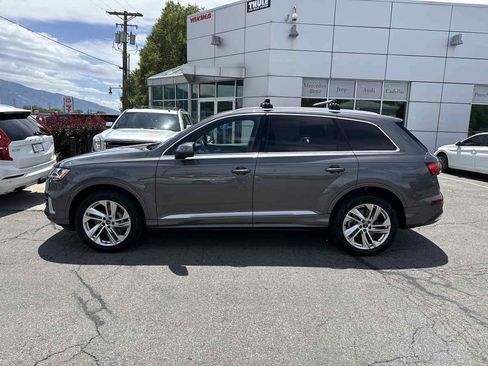 Used 2021 Audi Q7 2.0T Premium Plus AWD/4WD image 9