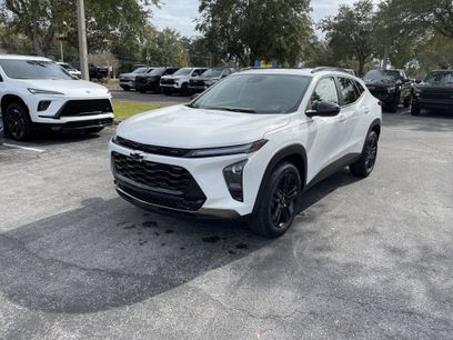 New 2025 Chevrolet Trax ACTIV w/ Sunroof Package