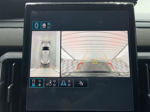 Used 2025 GMC Acadia Denali w/ LPO, Floor Liner Package image 14