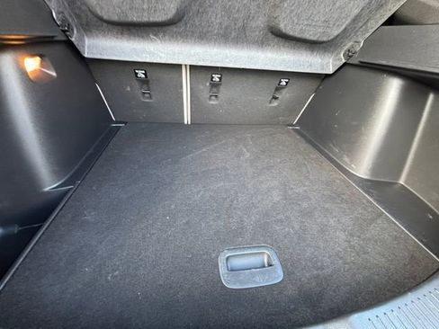 Used 2025 Buick Envista Avenir FWD image 36